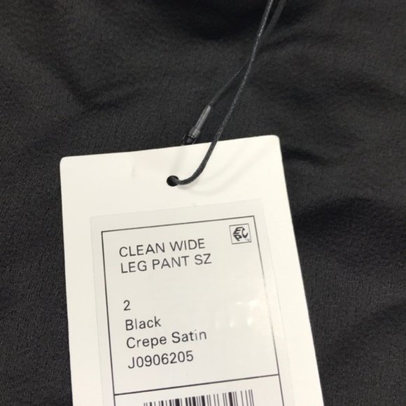 THEORY Clean Wide Leg Pant in Crepe Satin - Picture 7 of 9